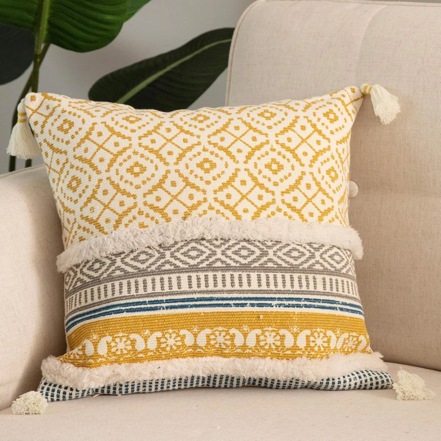 Boho Tufted Decorative Throw Pillow Covers for Couch Sofa - Modern Moroccan Pill