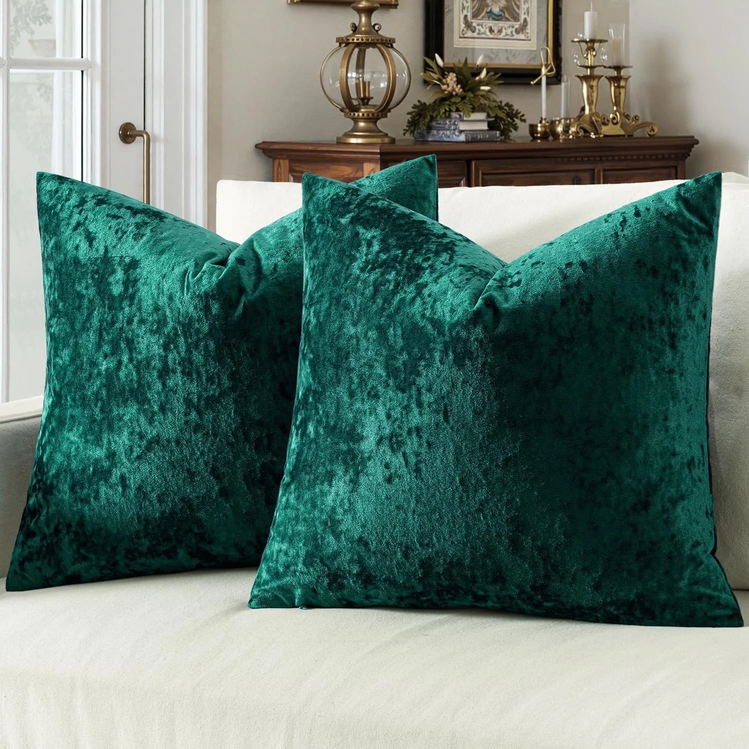 NWT ~ Set/2 Emerald Green Velvet Throw Pillow Covers ~ 18" x 18"