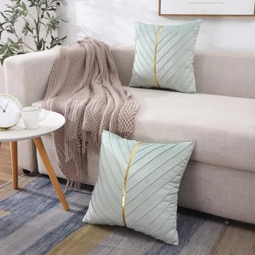 Velvet Throw Pillow Covers 16x16 inch Pack of 2 with 16"L x 16"W Mint Green