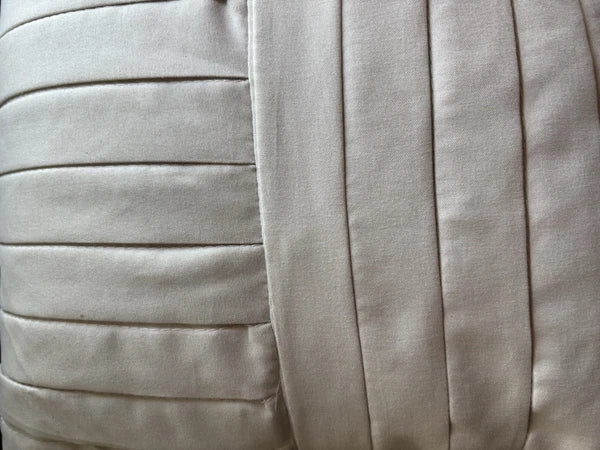 New Bedsure 1 Pack Get Cozy Throw Pillow 15 X 12 Beige Criss Cross Fast Shipping