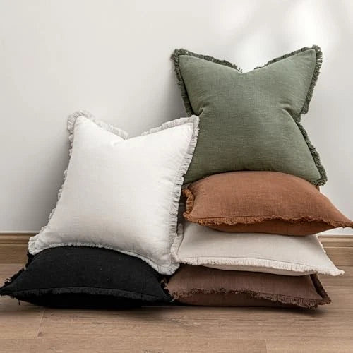 Set of 2 Decorative Throw Pillow Covers 18×18 Inch 18" x 18" (Pack of 2) Black